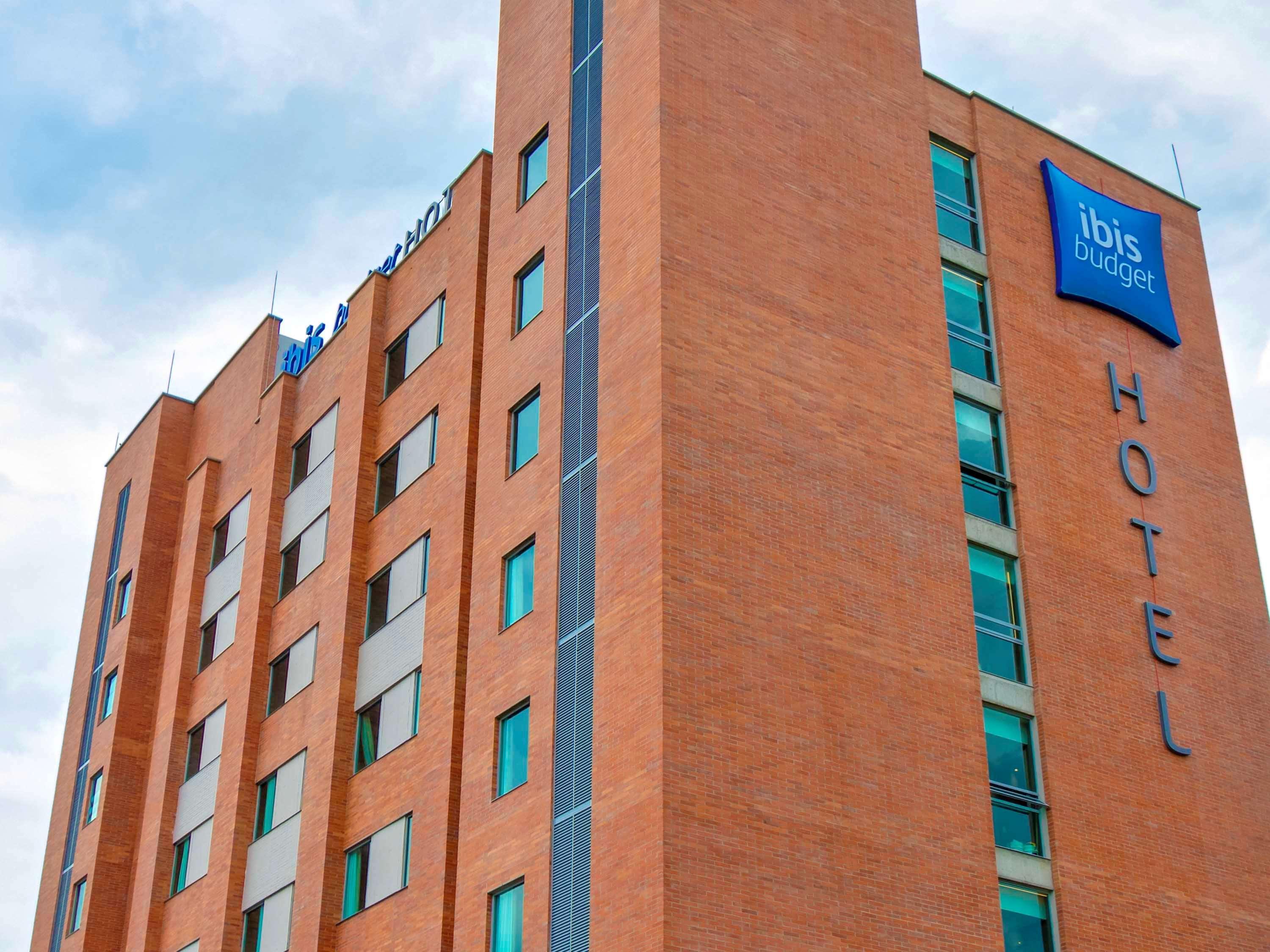 Ibis Budget Itagui Luaran gambar