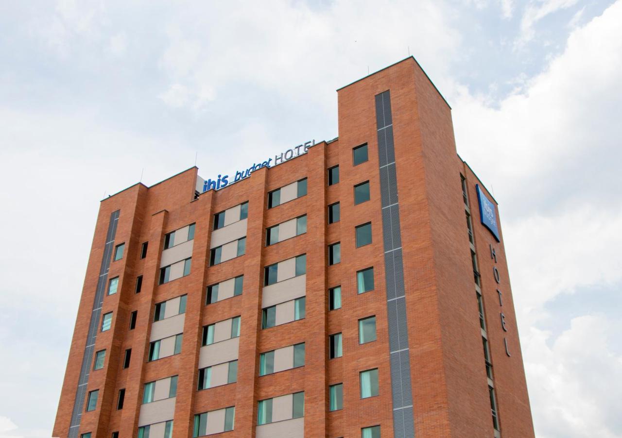 Ibis Budget Itagui Luaran gambar