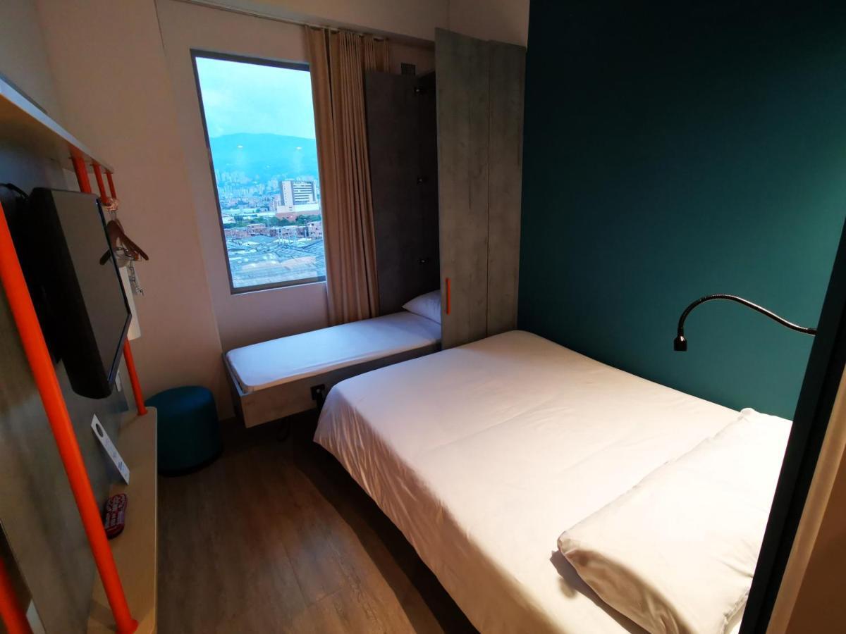 Ibis Budget Itagui Luaran gambar